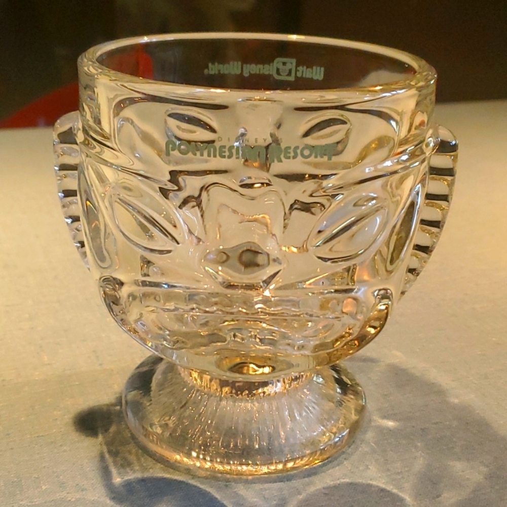 Vintage Disney polynesion resort tiki glass